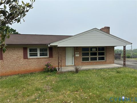 Tiny photo for 865 Olney Road, Vinton, VA 24179 (MLS # 2610842)