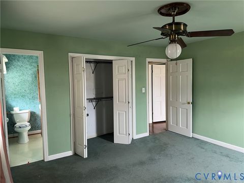 Tiny photo for 865 Olney Road, Vinton, VA 24179 (MLS # 2610842)