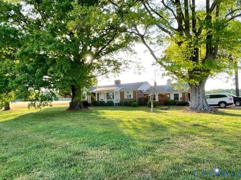 Photo of 5338 Mechanicsville Turnpike, Mechanicsville, VA 23111 (MLS # 2616330)
