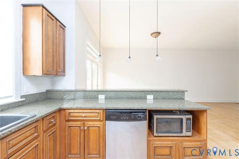 Tiny photo for 405 S Harrison Street, Richmond, VA 23220 (MLS # 2619198)