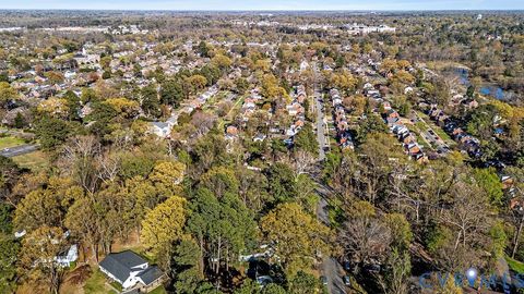 Tiny photo for 2502 Kenmore Road, Henrico, VA 23228 (MLS # 2607024)