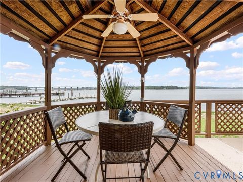Tiny photo for 310 Green Point Lane, Cobbs Creek, VA 23050 (MLS # 2611270)