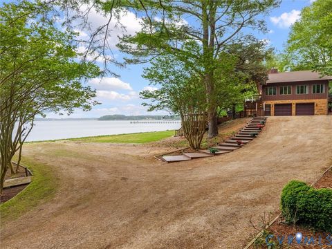 Tiny photo for 310 Green Point Lane, Cobbs Creek, VA 23050 (MLS # 2611270)