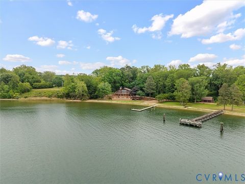 Tiny photo for 310 Green Point Lane, Cobbs Creek, VA 23050 (MLS # 2611270)