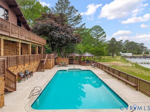 Tiny photo for 310 Green Point Lane, Cobbs Creek, VA 23050 (MLS # 2611270)