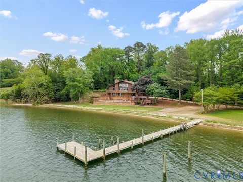 Tiny photo for 310 Green Point Lane, Cobbs Creek, VA 23050 (MLS # 2611270)