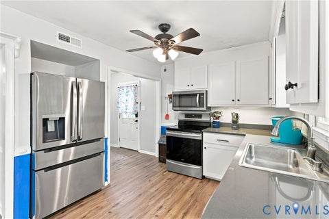 Tiny photo for 1306 Whitley Court, Chester, VA 23836 (MLS # 2618556)