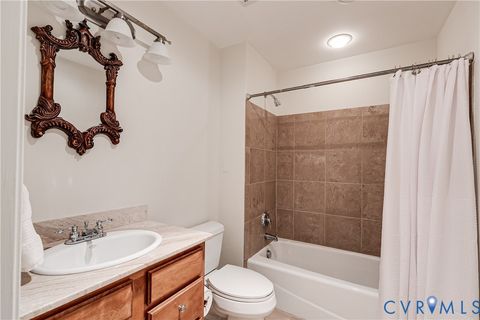 Tiny photo for 413 Stuart Circle #3D, Richmond, VA 23220 (MLS # 2531908)