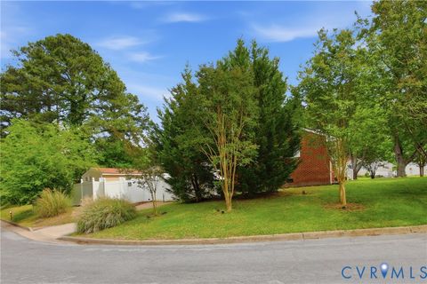 Tiny photo for 616 Pinehurst Avenue, Colonial Heights, VA 23834 (MLS # 2613566)