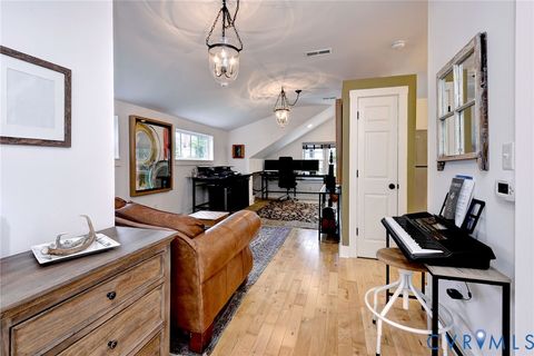 Tiny photo for 3211 Seminary Avenue, Richmond, VA 23227 (MLS # 2606773)