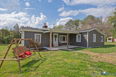 Photo of 16544 Old Ridge Road, Montpelier, VA 23192 (MLS # 2608414)