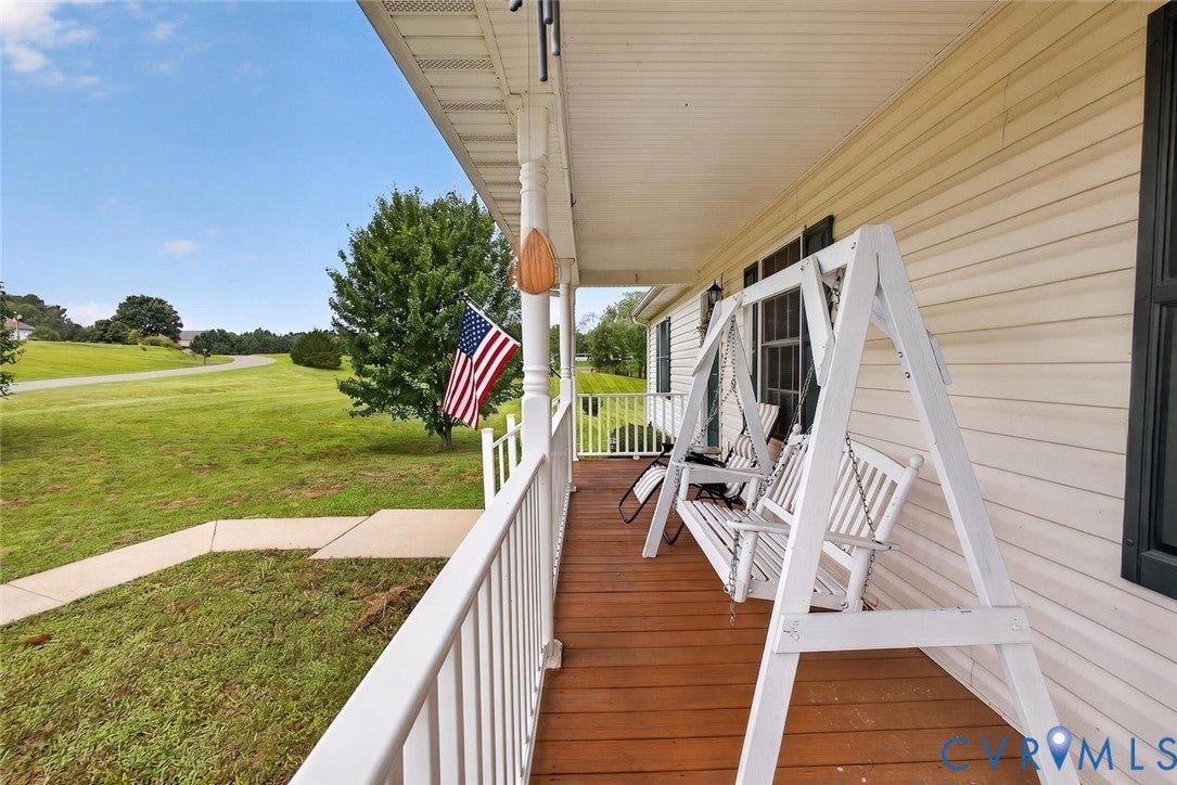 151 Lancaster Court - Photo 2