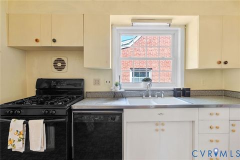 Tiny photo for 4911 Wythe Avenue, Richmond, VA 23226 (MLS # 2613159)