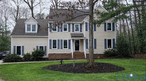 Photo of 715 Sawdust Cir Dr, Goochland, VA 23103 (MLS # 2611316)