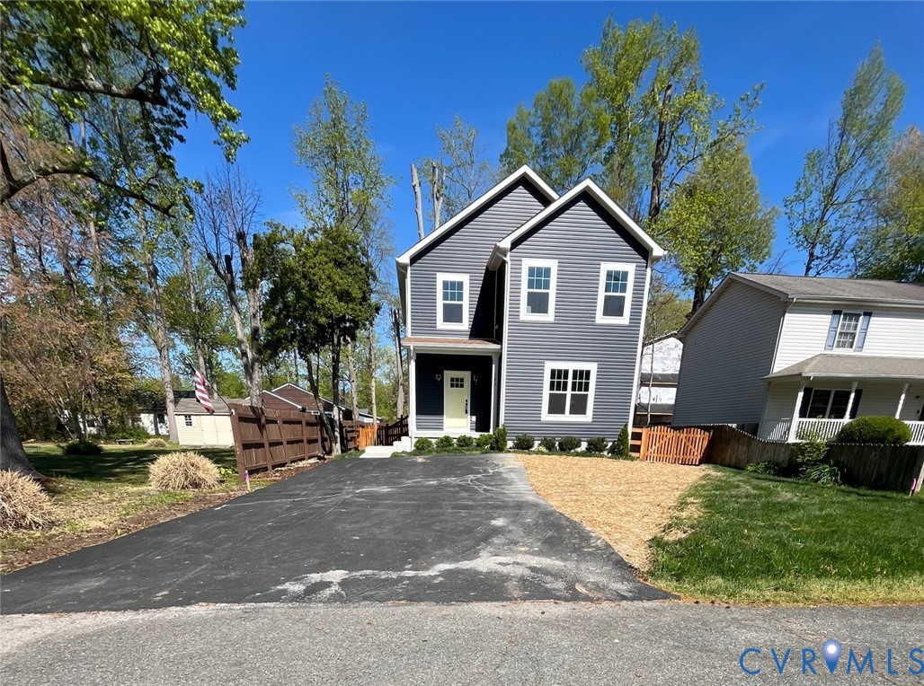 Photo 1 of 40 — 123 8th Street, Colonial Beach, VA 22443