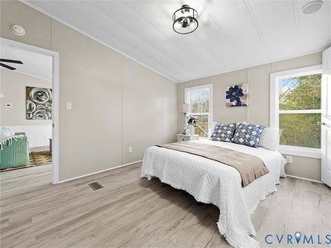 Tiny photo for 4621 Meherrin Road, Meherrin, VA 23954 (MLS # 2531790)