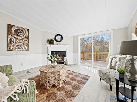 Tiny photo for 4621 Meherrin Road, Meherrin, VA 23954 (MLS # 2531790)