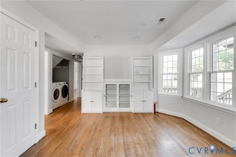 Tiny photo for 5318 Monument Avenue, Henrico, VA 23226 (MLS # 2620370)
