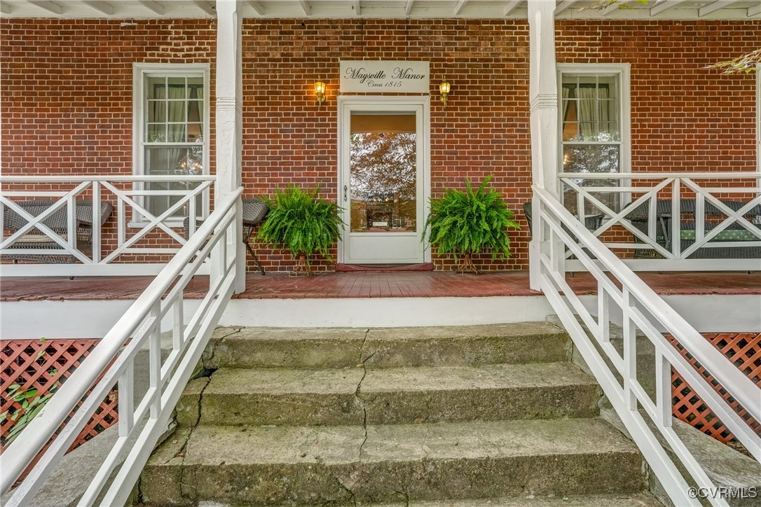 23 Courthouse Road