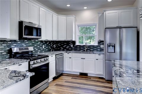 Tiny photo for 12304 Stone's Run Way, New Kent, VA 23124 (MLS # 2616635)