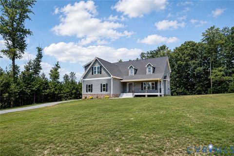 Tiny photo for 12304 Stone's Run Way, New Kent, VA 23124 (MLS # 2616635)