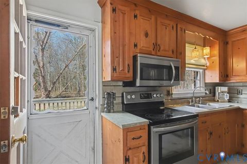 Tiny photo for 512 W Crieff Road, Richmond, VA 23225 (MLS # 2603174)