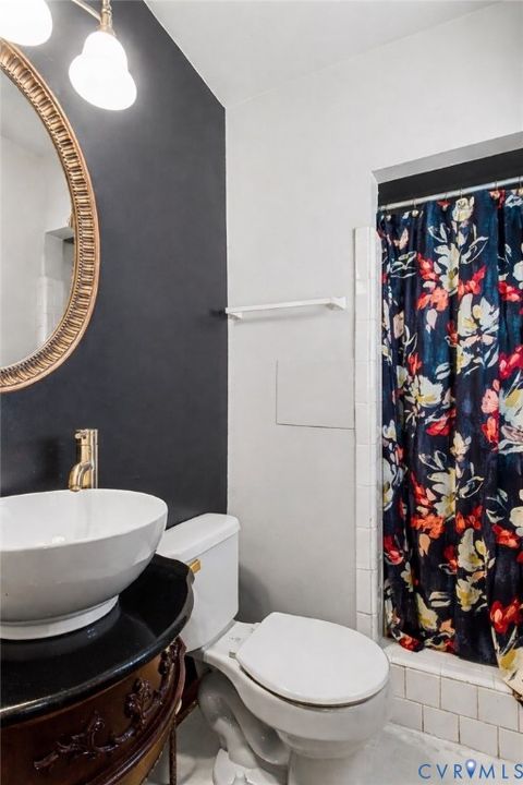 Tiny photo for 512 W Crieff Road, Richmond, VA 23225 (MLS # 2603174)