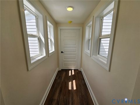 Tiny photo for 913 W Osborn Road, Farmville, VA 23901 (MLS # 2611591)