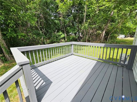 Tiny photo for 913 W Osborn Road, Farmville, VA 23901 (MLS # 2611591)