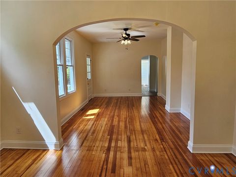Tiny photo for 913 W Osborn Road, Farmville, VA 23901 (MLS # 2611591)