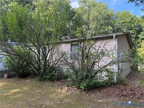 Tiny photo for 84 Royal Lane, King William, VA 23086 (MLS # 2614755)