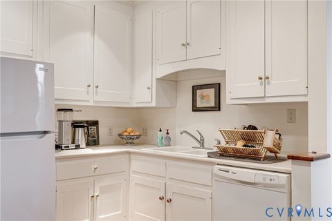 Tiny photo for 5621 Cary Street Road #U103, Richmond, VA 23226 (MLS # 2611912)