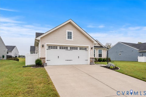 Tiny photo for 7731 West Danube Loop, New Kent, VA 23124 (MLS # 2623841)