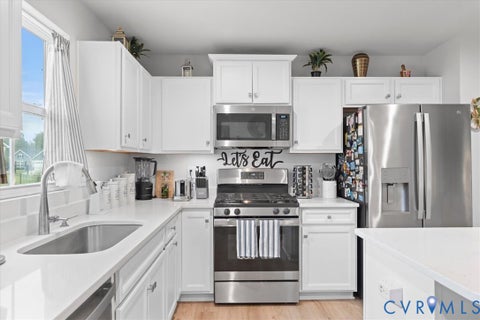 Tiny photo for 7731 West Danube Loop, New Kent, VA 23124 (MLS # 2623841)