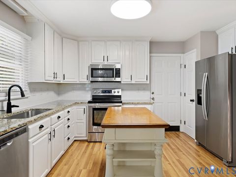 Tiny photo for 2003 Boardman Lane, Richmond, VA 23238 (MLS # 2612696)