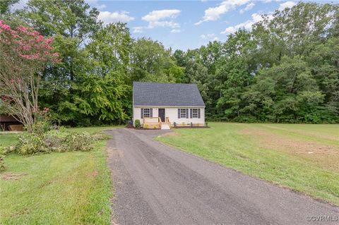 A home in Mathews