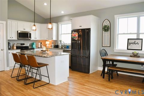 Tiny photo for 288 Moore Road, Farmville, VA 23901 (MLS # 2608585)