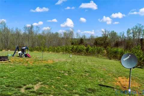 Tiny photo for 288 Moore Road, Farmville, VA 23901 (MLS # 2608585)