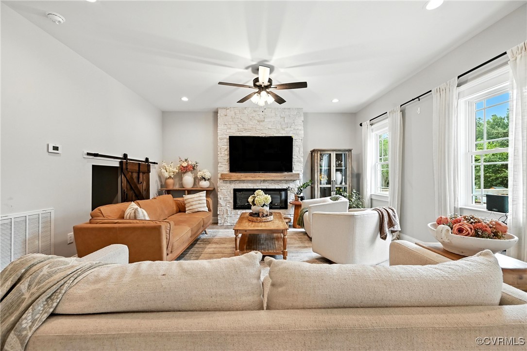 12919 Penny Lane