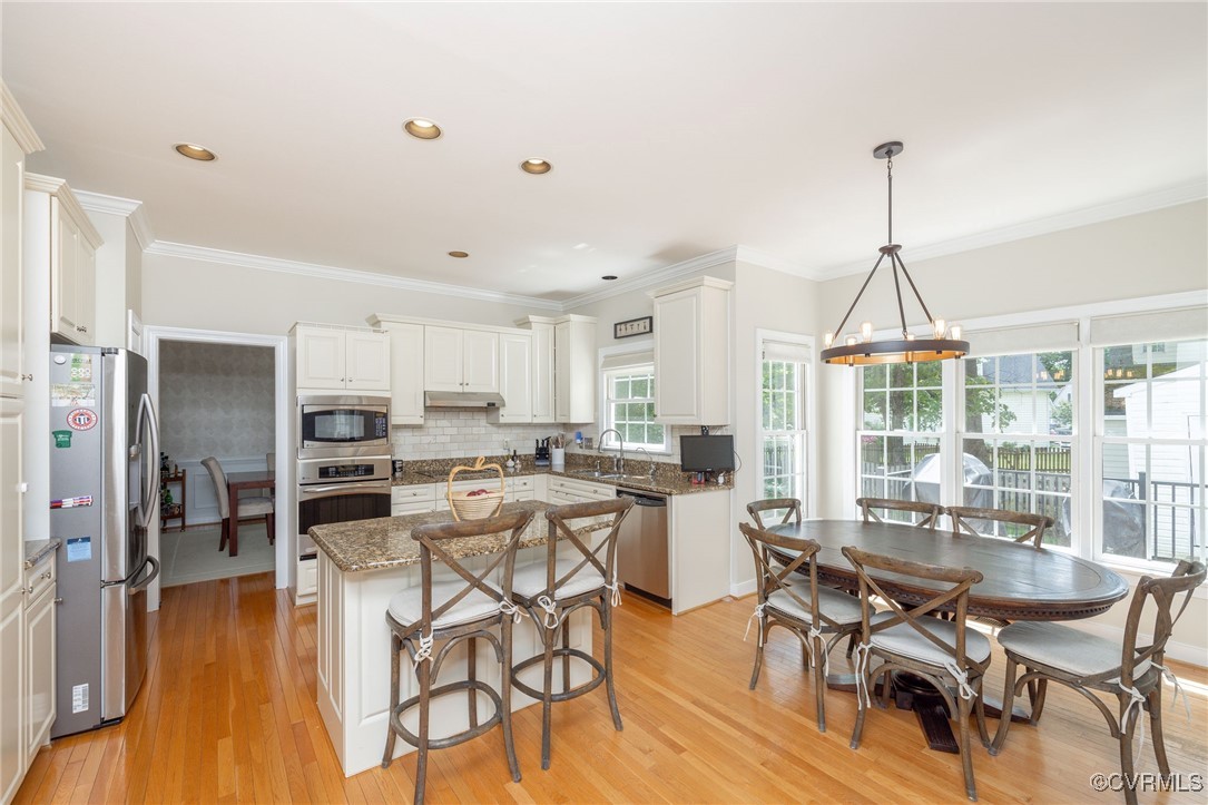 Glen Allen, Virginia 23059, United States, 5 Bedrooms Bedrooms, ,3 BathroomsBathrooms,Residential,Active,124176