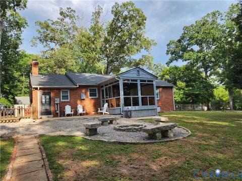 Tiny photo for 1706 Pulliam Street, North Chesterfield, VA 23235 (MLS # 2624505)
