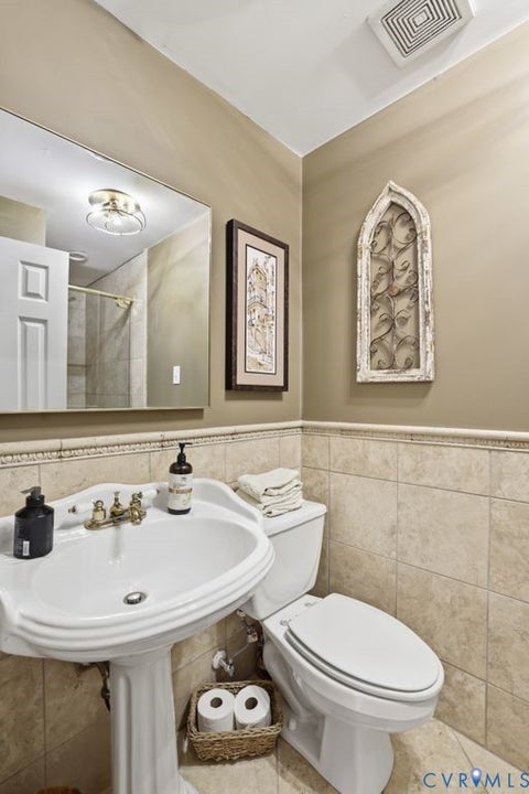 Tiny photo for 2705 E Broad Street, Richmond, VA 23223 (MLS # 2618559)