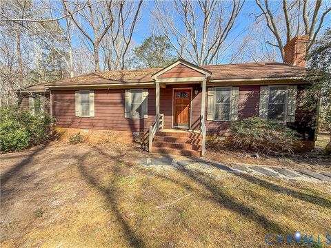 Photo of 155 Wysor Drive, Aylett, VA 23009 (MLS # 2609737)