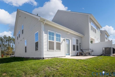 Tiny photo for 18743 Palisades Ridge, Moseley, VA 23120 (MLS # 2629113)