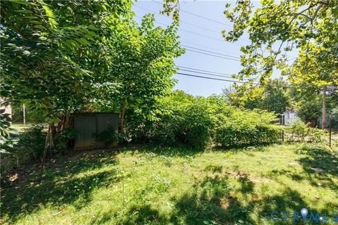 Tiny photo for 101 Slagle Avenue, Petersburg, VA 23803 (MLS # 2600262)