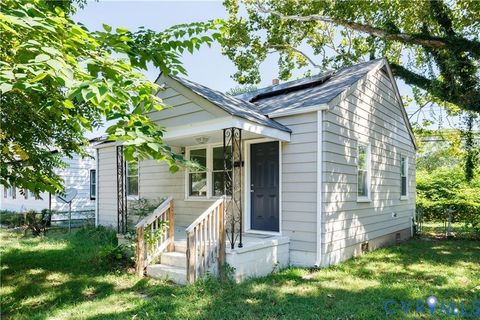 Tiny photo for 101 Slagle Avenue, Petersburg, VA 23803 (MLS # 2600262)