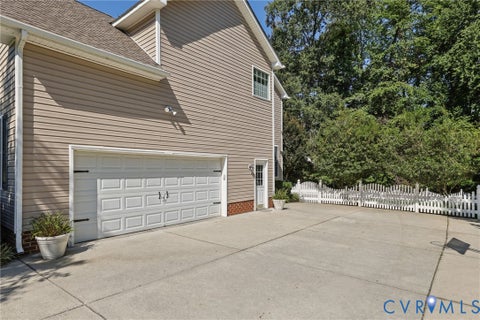 Tiny photo for 12312 Hampton Valley Place, Chesterfield, VA 23832 (MLS # 2627606)