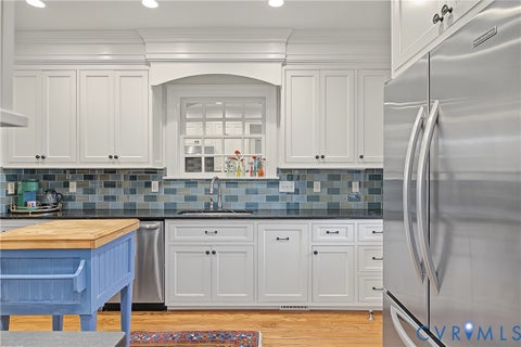 Tiny photo for 3905 Dover Road, Richmond, VA 23221 (MLS # 2624275)