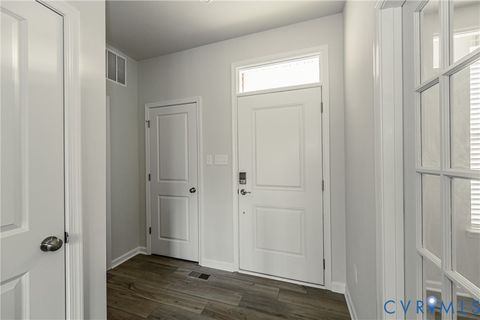 Tiny photo for 6467 Fennec Run, Chesterfield, VA 23120 (MLS # 2604950)