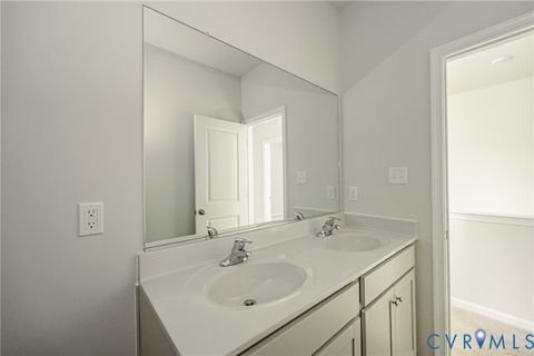 Tiny photo for 6467 Fennec Run, Chesterfield, VA 23120 (MLS # 2604950)